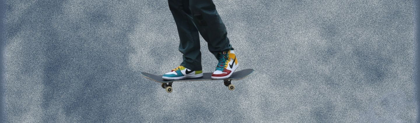 Skateboarding Shoes and Clothes Guide: Featuring Nike Sneaker Skate Shoes