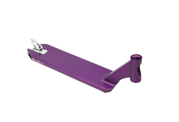 Base para patinete Apex de 5” x 19,3” con firma de Bianca Dilworth